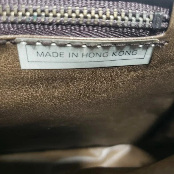 Vintage White/Brown leather  crossbody/Shoulder Bag. - Picture 9 of 13